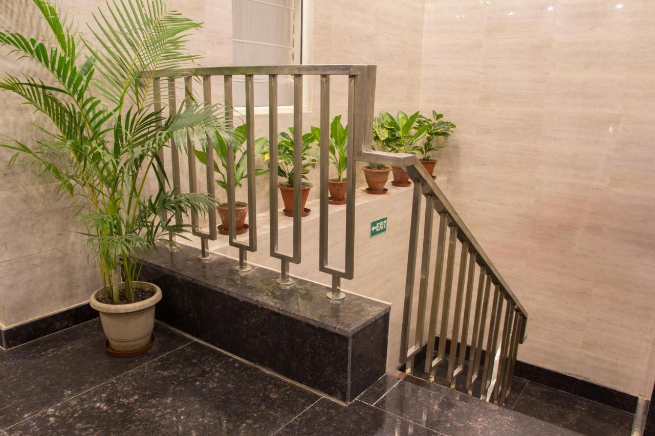 דלהי Hotel Pawan Plaza Near Sir Ganga Ram Hospital מראה חיצוני תמונה