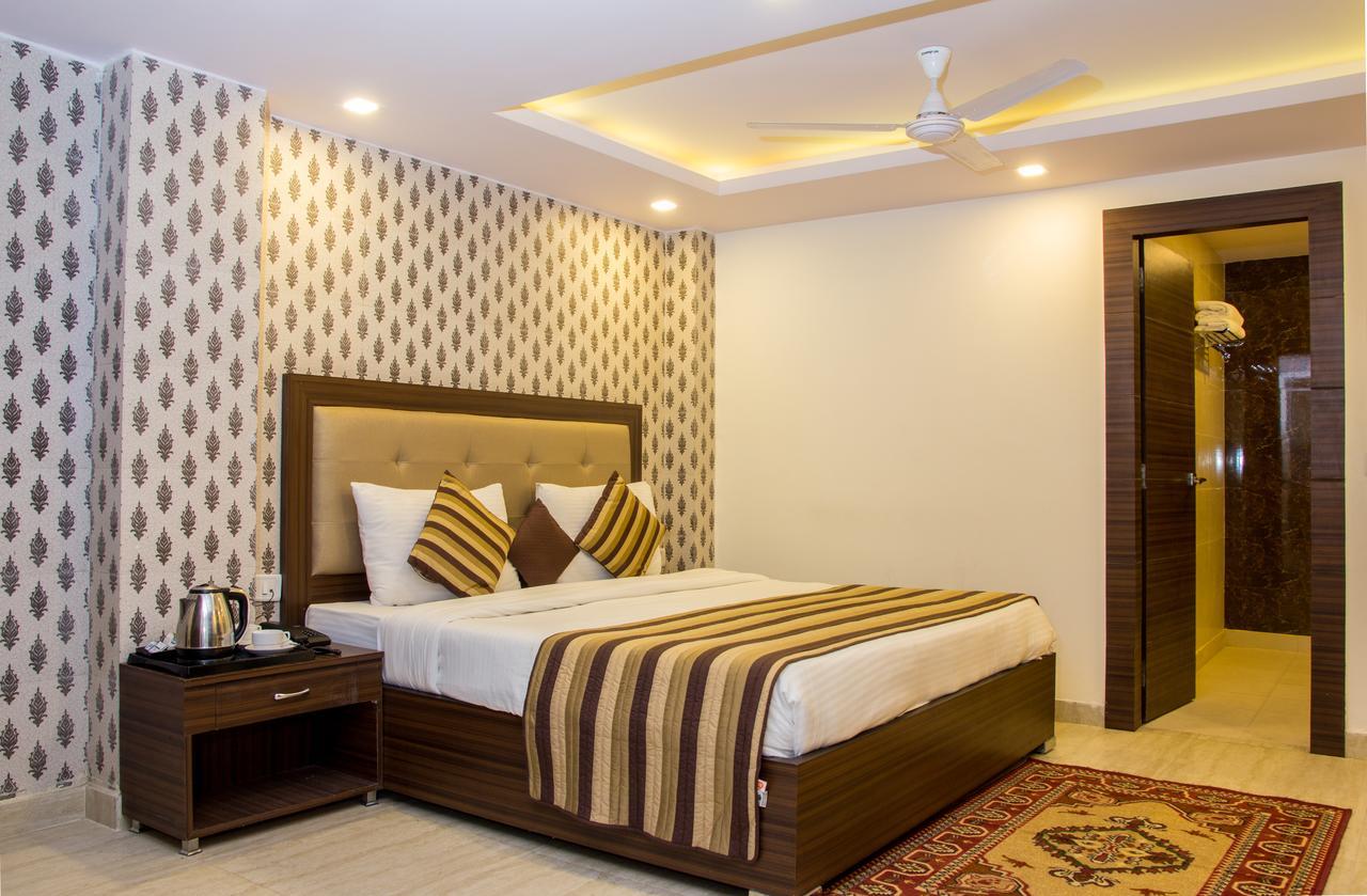 דלהי Hotel Pawan Plaza Near Sir Ganga Ram Hospital מראה חיצוני תמונה