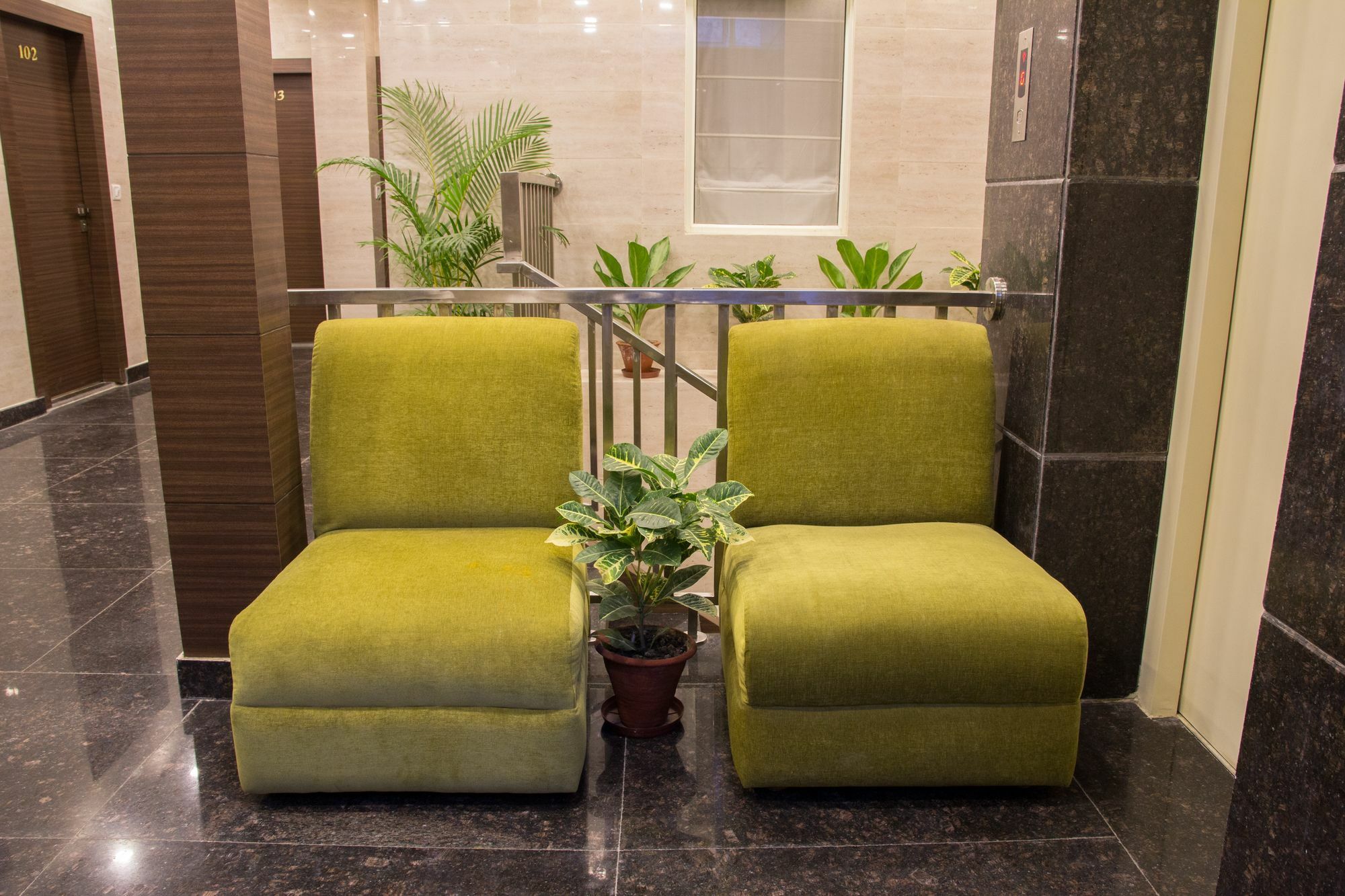 דלהי Hotel Pawan Plaza Near Sir Ganga Ram Hospital מראה חיצוני תמונה